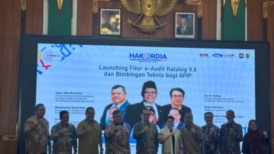 Launching e Katalog dan Bimbingan Teknis bagi Aparatur Pengawas Intern Pemerintah (APIP) di Grha Pandawa, Balai Kota Yogyakarta, Senin (8/12/2025).