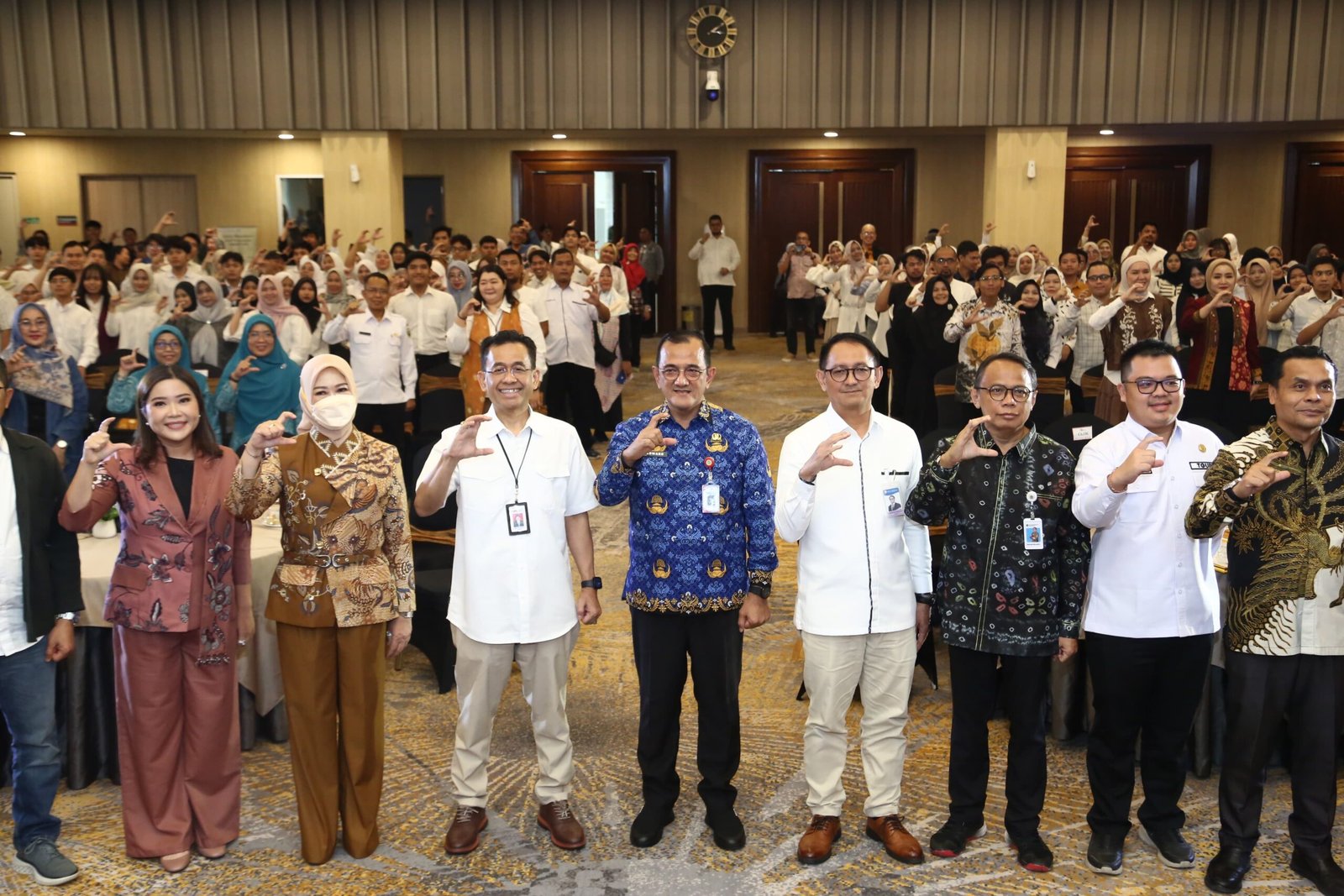 pemerataan kesejahteraan di Sumatera Selatan. Otoritas Jasa Keuangan (OJK) Provinsi Sumatera Selatan meluncurkan Sultan Muda Impactpreneur Academy 2026