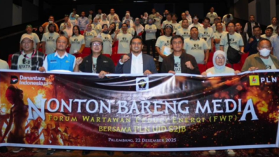 PT PLN (Persero) Unit Induk Distribusi Sumatera Selatan, Jambi, dan Bengkulu (UID S2JB) menggelar kegiatan Nonton Bareng (Nobar) film Avatar bersama rekan-rekan media di Cinepolis Palembang Icon Mall, Senin (22/12/2025)