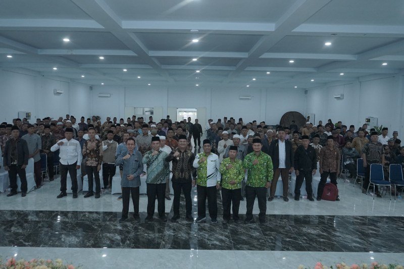 Pelatihan Manajemen Masjid dan Peningkatan Iman dan Taqwa ddi Aula Melati Kantor Bupati Asahan