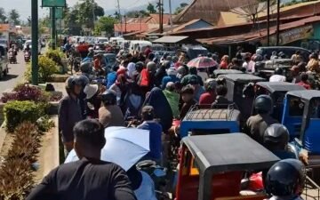 Fenomena antrian panjang setiap hari di beberapa SPBU yang berada di wilayah Kabupaten Aceh Tenggara.