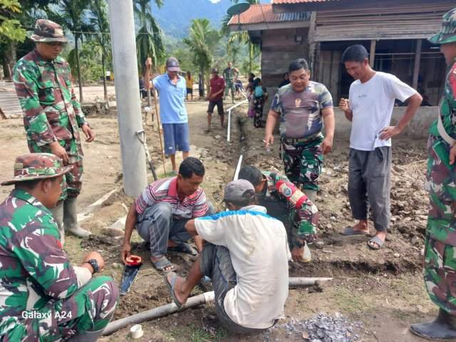 Permintaan Masyarakat, Pipanisasi Air Bersih Bantuan Bagi Korban Banjir Dipasang