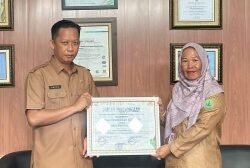 Gerakan Ayah Ambil Rapor Mendapatkan Apresiasi Tinggi Kadisdikbud PALI, Mempererat Peran Keluarga Dalam Pendidikan