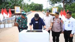 Gubernur Sumsel Resmikan Jembatan Tumpang Sari Kabupaten Pali
