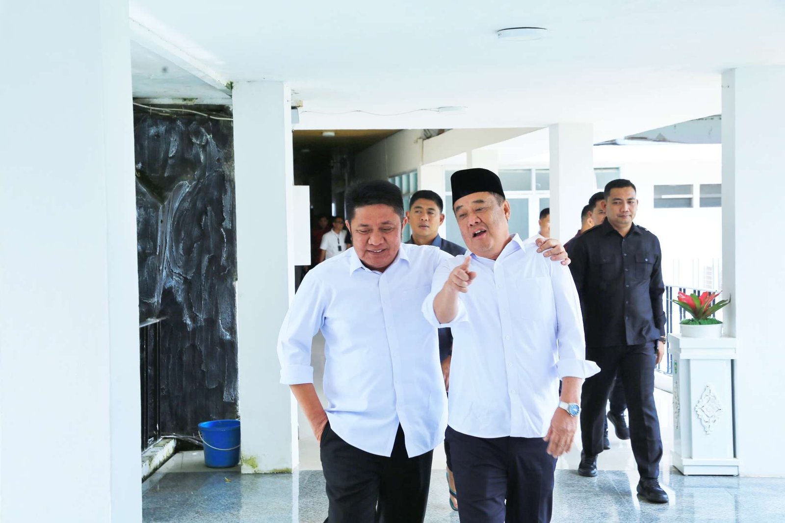 Gubernur Sumsel Herman Deru dan Wagub Sulsel Cik Ujang