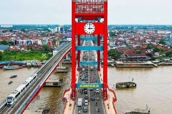 Jembatan Ampera Palembang