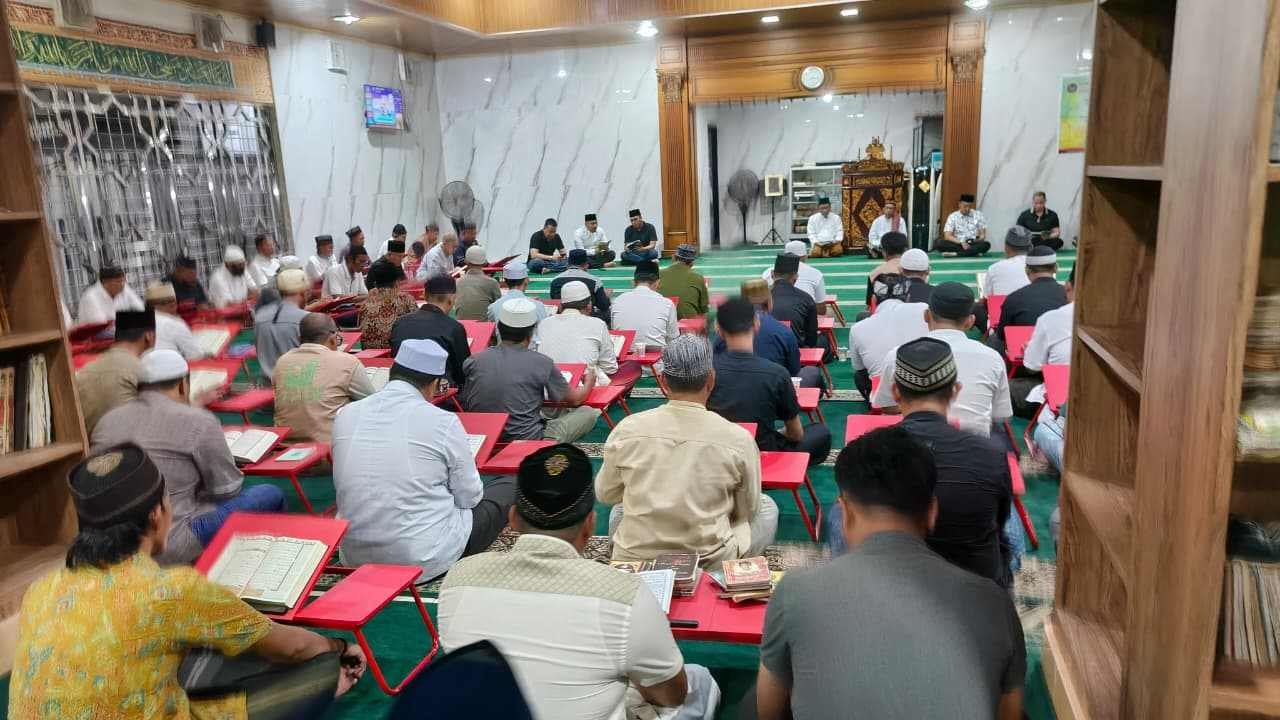 Rumah Tahanan Negara (Rutan) Kelas I Palembang menggelar kegiatan Yasinan, doa bersama