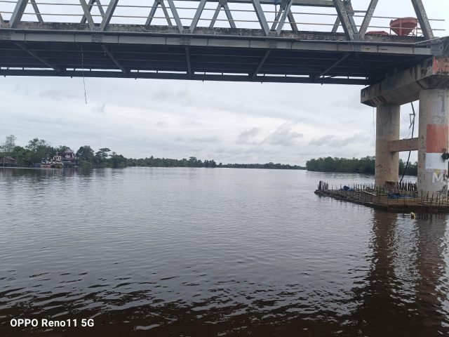 Kapal Muatan Batubara Nihil Melintas Dibawah Jembatan P6 Lalan Muba Per 1 Januari 2026