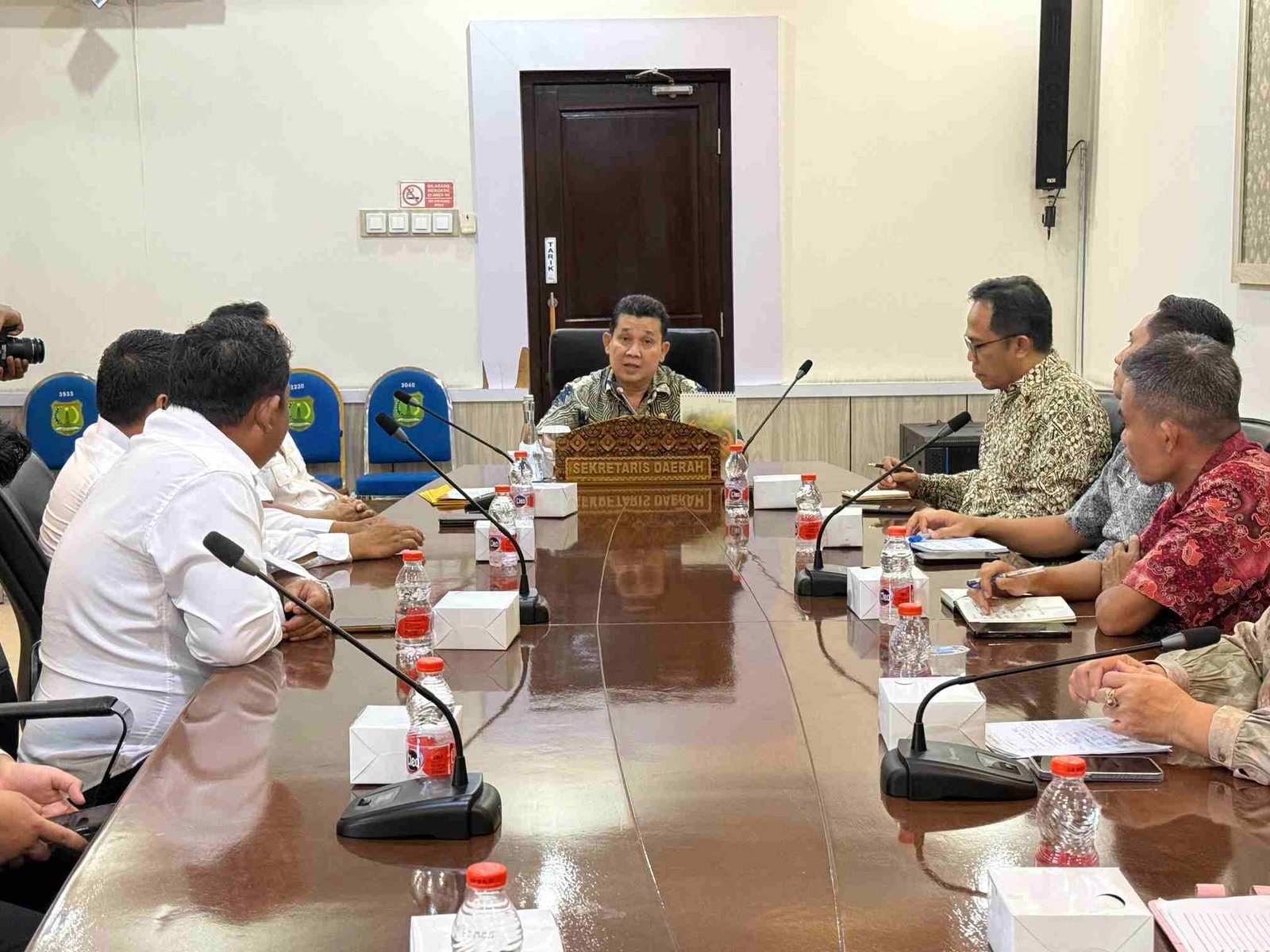 Sekretaris Daerah Kabupaten Muba Drs Syafaruddin MSi menerima audiensi Pengurus Badan Dapur Nasional (BDN) Kabupaten Muba di Ruang Rapat Sekda Muba, Kamis (22/01/2026).