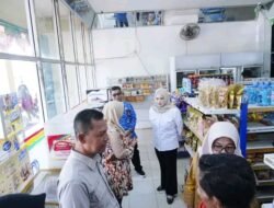 Wabup Netta Tinjau Inovasi Olahan Jamur Tiram