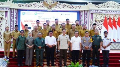 Bupati Muba H M Toha Tohet bersama jajaran kepala OPD dalam Rapat Koordinasi