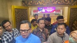Wamendagri Bima Arya Kunjungi Jember, Tegaskan Dana Desa Harus Kembali ke Rakyat