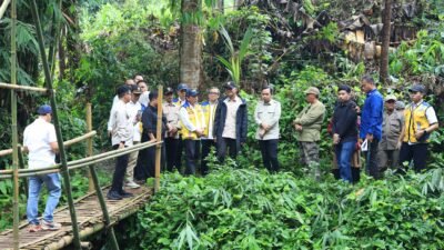 Menteri PU RI Kunjungi Jember, Cek Jembatan hingga Pasar yang Akan Diperbaiki