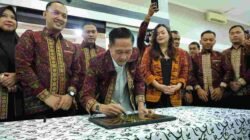 Wali Kota Ratu Dewa meresmikan Sekretariat Badan Pengurus Cabang (BPC) Himpunan Pengusaha Muda Indonesia (HIPMI) Kota Palembang Masa Bakti 2025–2028