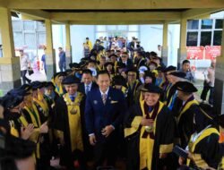 Hadiri Wisuda ke-182 Unsri, Menko AHY dan CU Dorong Lulusan Berkontribusi bagi Masyarakat dan Daerah