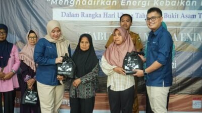 Sambut HUT ke-45, PTBA Kolaborasikan Bantuan Pangan dan Edukasi Gizi Pola Makan Sehat