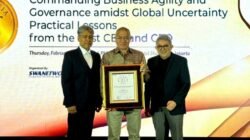 Mohamad Feriadi Soeprapto Raih Penghargaan Indonesia Best CEO 2025