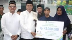 Bupati Serahkan Santunan Rp 42 Juta dan di Lubai Ulu