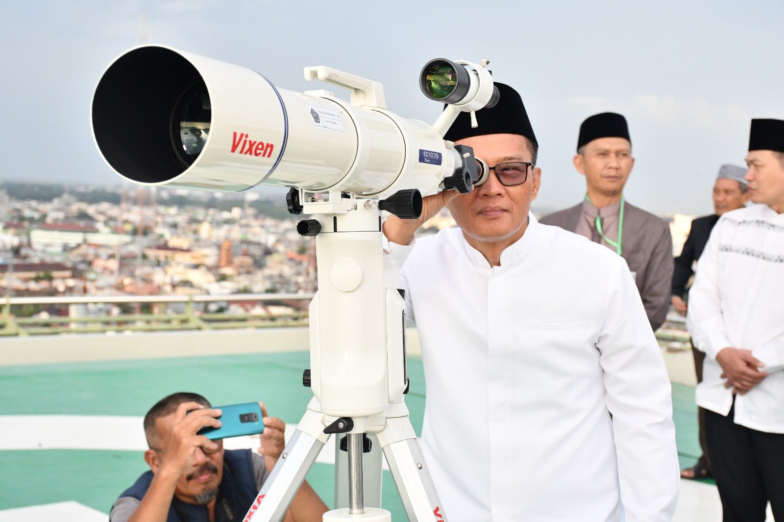 Kakanwil Kemenag Sumsel Pimpin Rukyatul Hilal 1 Syawal 1447 H