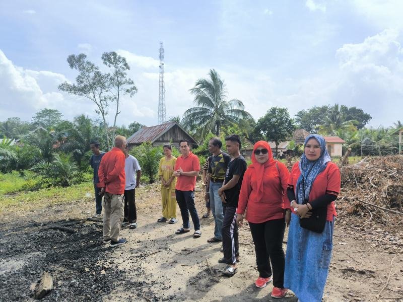 Solidaritas dan Kepedulian Sosial, DPC PDIP PALI Sambangi Korban Kebakaran Desa Sungai Ibul 