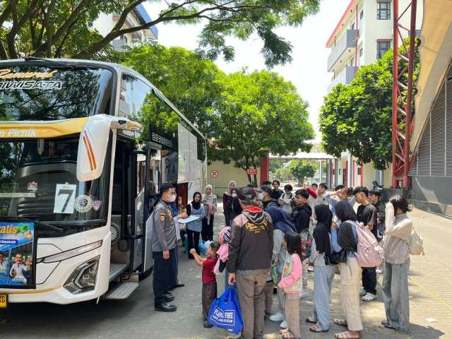 Bupati Muba Kirim 7 Bus dan 2 Speed Boat Antar Mahasiswa Mudik