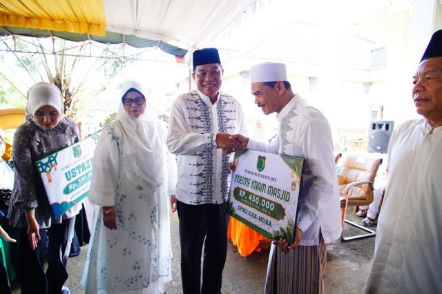 Silaturahmi Ramadhan di Kampung Halaman, Bupati Muba Berbagi Kebahagiaan Bersama Warga