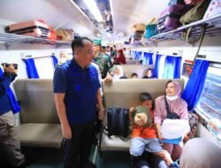 Wagub Cik Ujang Lepas Mudik Gratis Pemprov Sumsel Lebaran 1447 H, Ingatkan Pemudik Utamakan Keselamatan