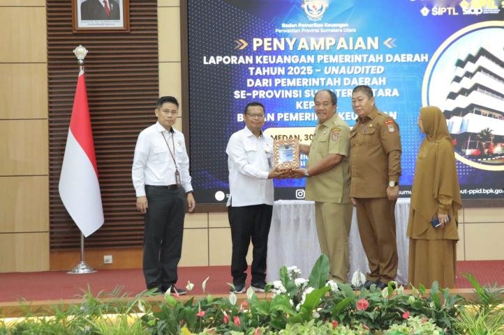 Bupati Asahan Serahkan LKPD 2025 ke BPK RI, Tekankan Pentingnya Tata Kelola Keuangan Tepat Sasaran