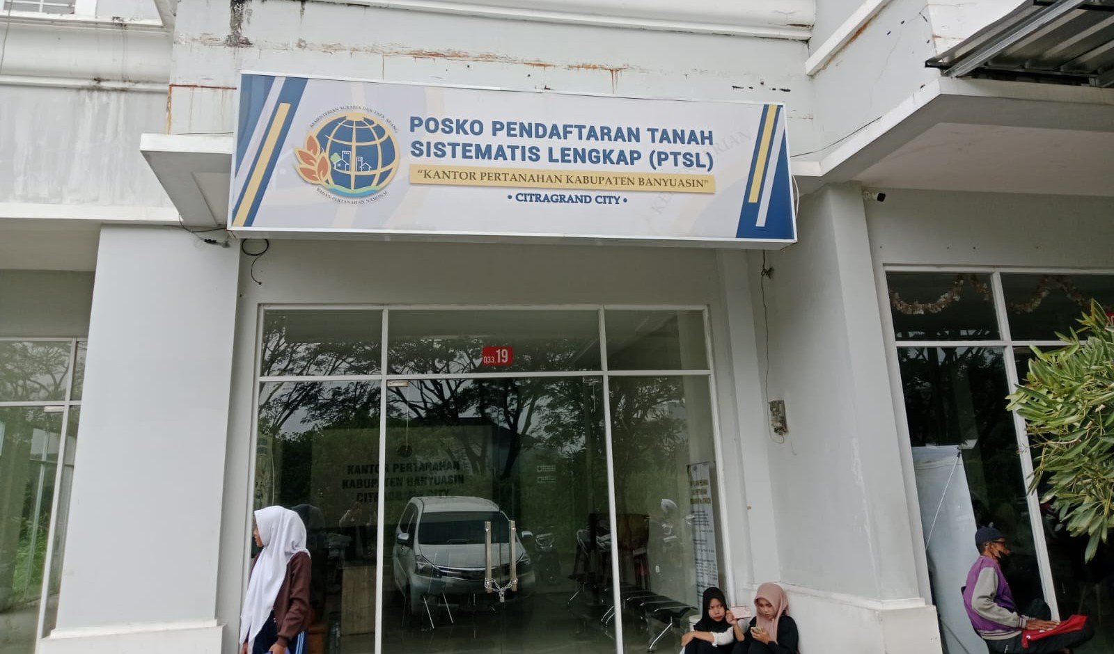 Pelayanan Pendaftaran Tanah Sistematis Lengkap (PTSL) Kabupaten Banyuasin yang berlokasi di Kompleks Perumahan Grand City