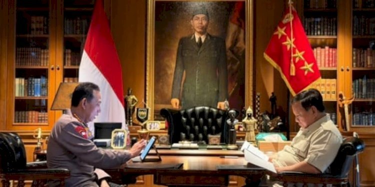 Pertemuan Presiden Prabowo Subianto dengan Kapolri Jenderal Listyo Sigit Prabowo di kediaman pribadi Presiden, Hambalang, Kabupaten Bogor. (Foto: Istimewa)