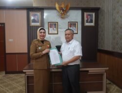 Kadis Perpustakaan Fitriana Menerima Audiensi PPFI Sumsel