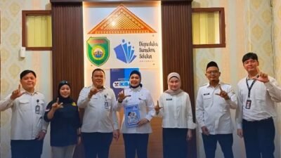 Dinas Perpustakaan Sumsel Terima Majalah Senator Srikandi dari Setjen DPD RI Sumsel