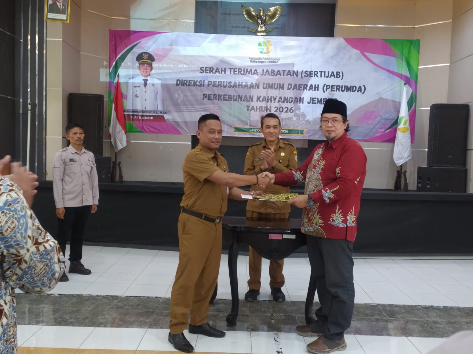 Perumda Kahyangan Jember Pilih Sertijab Sederhana, Fokus Benahi Kesejahteraan Buruh