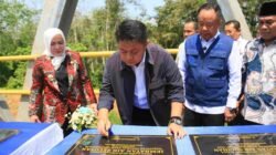 Gubernur Herman Deru dan Wagub Cik Ujang Resmikan 17 Jembatan di Sumsel, Percepat Konektivitas dan Dongkrak Ekonomi Warga