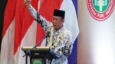 Ketua Persatuan Guru Republik Indonesia (PGRI) Sumatera Selatan, Assoc. Prof. Dr. H. Bukman Lian, MM., M.Si