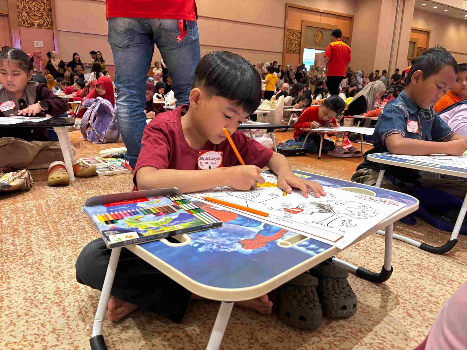 Ribuan Anak Meriahkan Lomba Mewarnai Alfamart dan SGM Eksplor di Palembang