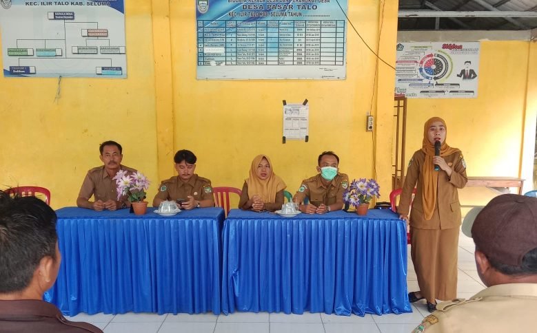 Puskesmas Dusun Baru Kecamatan Ilir Talo Gelar Sosialisasi Mobile JKN di Desa Pasar Talo