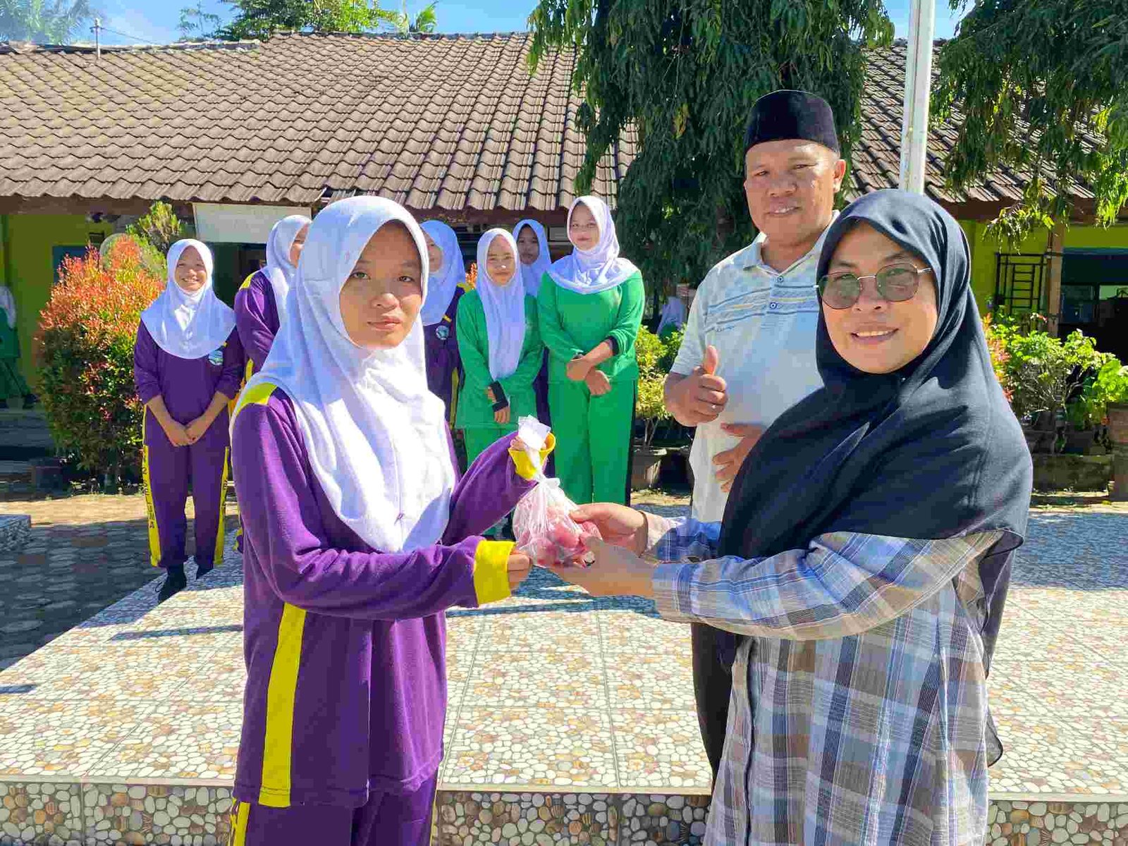 Pendidikan Karakter Siswa Program Jejak Akhlak, SMA 2 Seluma dan OSIS Edu Qurban 1 Ekor Sapi