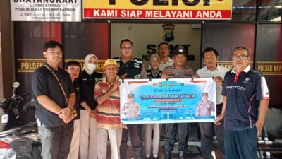 Polres Karimun Gelar Bakti Kesehatan Gratis Di Pelabuhan Sambut Hari Bhayangkara Ke-80