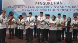 Pengurus PB PGRI Sumsel Teguh Sumarno Resmi Dikukuhkan