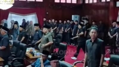 Wakil Bupati Menghadiri Rapat Paripurna DPRD dengan Agenda Penyampaian Jawaban Eksekutif