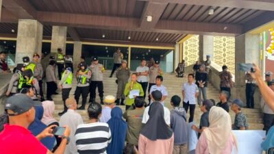 Warga Minta Pertanggungjawaban PT. Adhi Karya, APG, KSO Atas Dampak Proyek Bank Mandiri