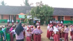 Peringatan HAN di SDN 11 Pemulutan Berlangsung Khidmat, Kepsek Minta Guru Tanamkan Jiwa Disiplin