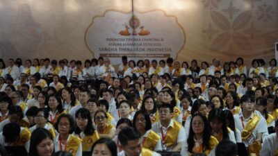 Ribuan Umat Buddha Berbagai Negara Perdalam Pemahaman Dhamma