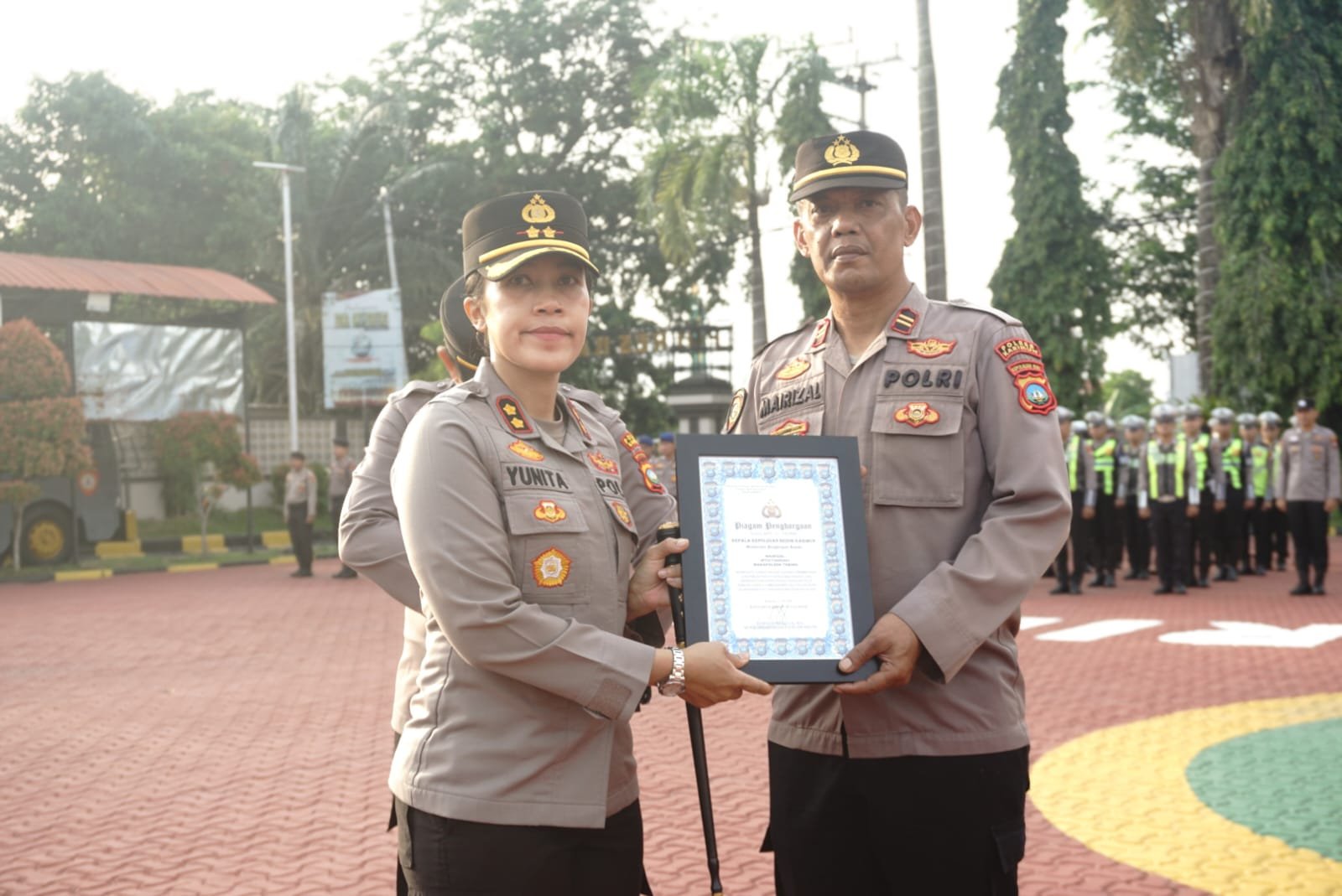 Beri Penghargaan Personel Berprestasi, Kapolres Tekankan Peningkatan Kinerja