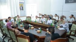 27 Kios Pedagang di Stadion Kamboja Tetap Berjuaalan Ditempat Semula