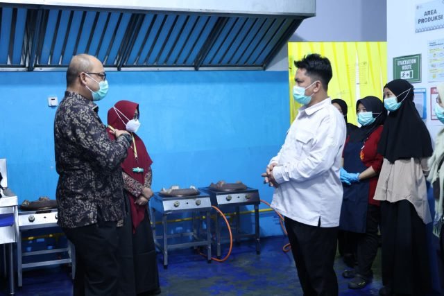 Satgas MBG Jember Gerak Cepat Tangani Dugaan Keracunan Makanan, Puluhan Anak Dirawat Gratis