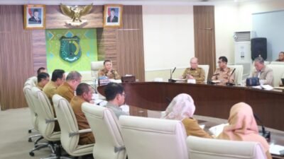 Rapat Kerja Tim Optimalisasi Pendapatan Asli Daerah Pokja Legalitas Pelaku Usaha yang digelar di Ruang Rapat Serasan Sekate, Gedung Sekretariat Daerah Muba, Selasa (21/07/2026)