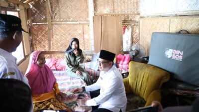 Perkuat Layanan Homecare, Dinsos Jember Kunjungi Lansia Sebatang Kara di Kecamatan Mayang