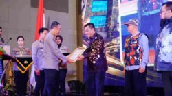 Bupati Toha Tohet Terima Penghargaan dari Kapolda Sumsel Atas Komitmen Dukungan Penguatan Kapasitas SDM Kepolisian dan Kondusivitas Daerah.